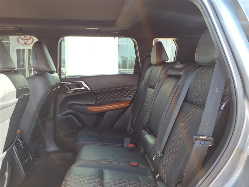 Thumbnail: 2023 Mitsubishi Outlander - 29