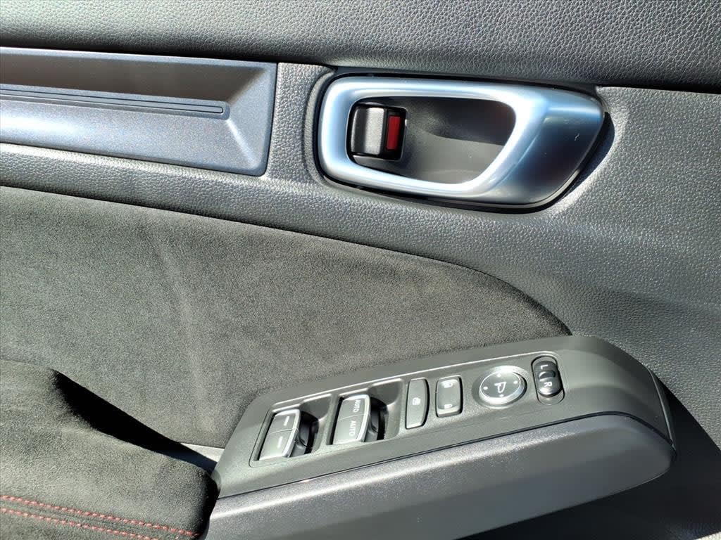 Thumbnail: 2025 Honda Civic - 18