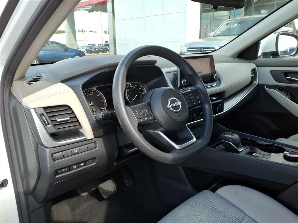 Thumbnail: 2024 Nissan Rogue - 6