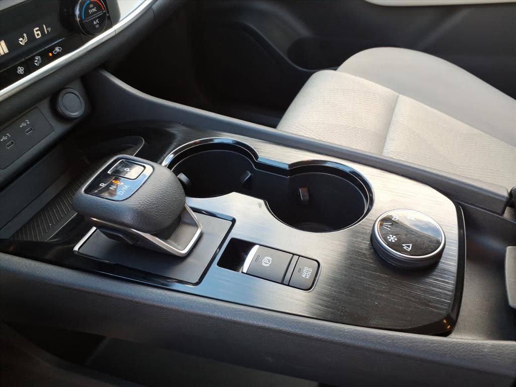 Thumbnail: 2024 Nissan Rogue - 11