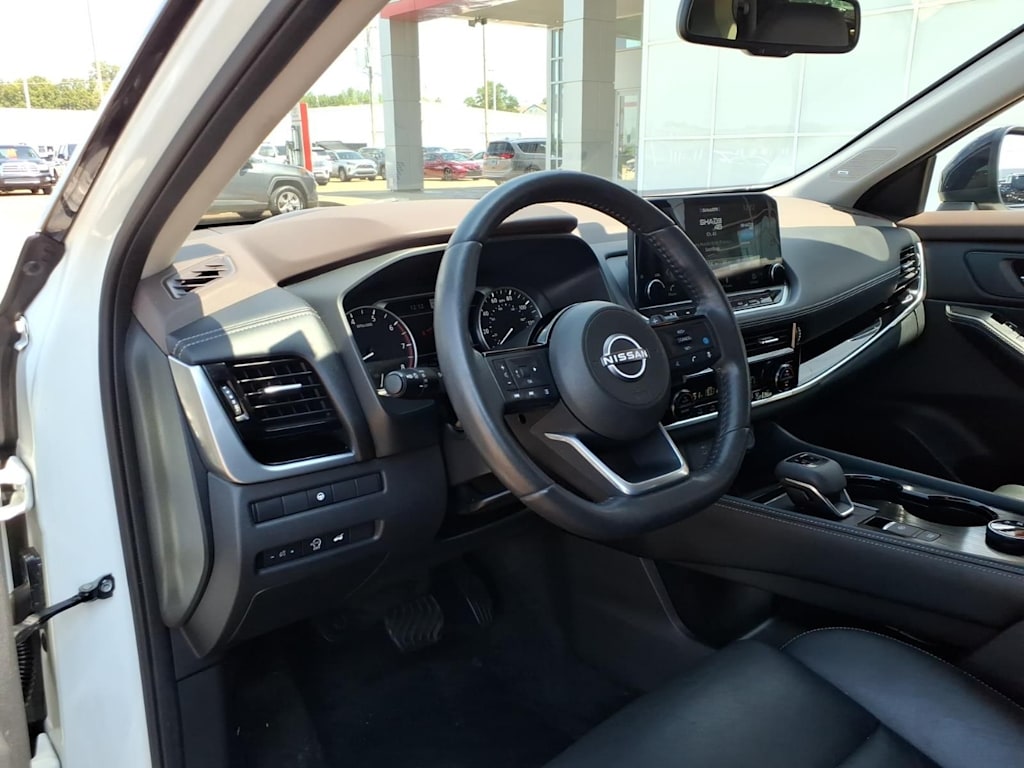 Thumbnail: 2023 Nissan Rogue - 6