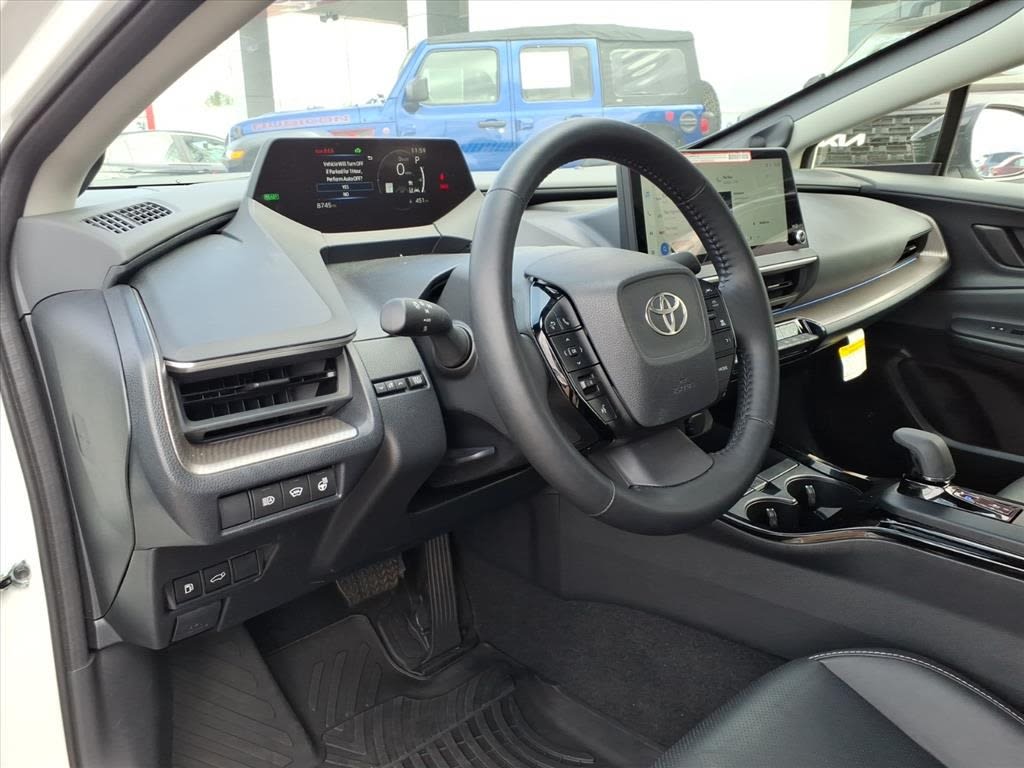 Thumbnail: 2025 Toyota Prius - 6
