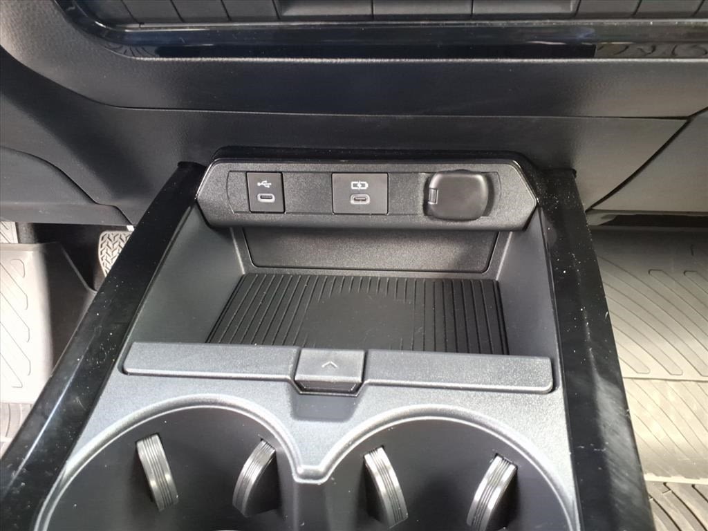 Thumbnail: 2025 Toyota Prius - 13