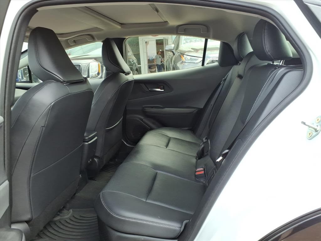 Thumbnail: 2025 Toyota Prius - 9