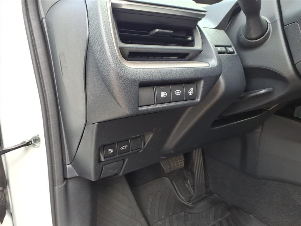 Thumbnail: 2025 Toyota Prius - 21