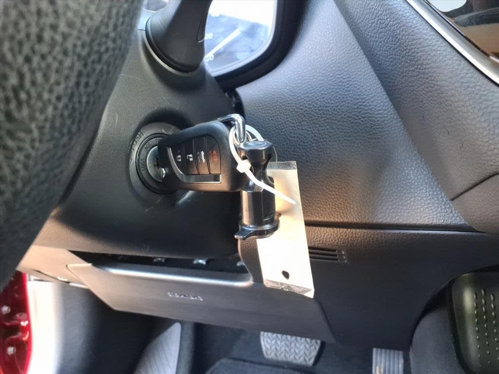 Thumbnail: 2025 Toyota Corolla - 14