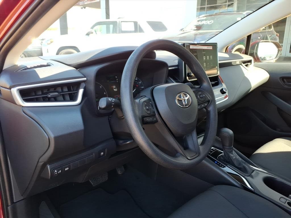 Thumbnail: 2025 Toyota Corolla - 6