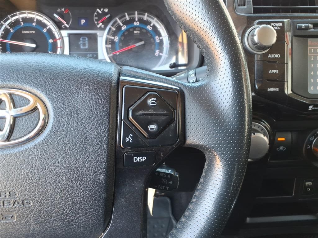 Thumbnail: 2018 Toyota 4Runner - 23