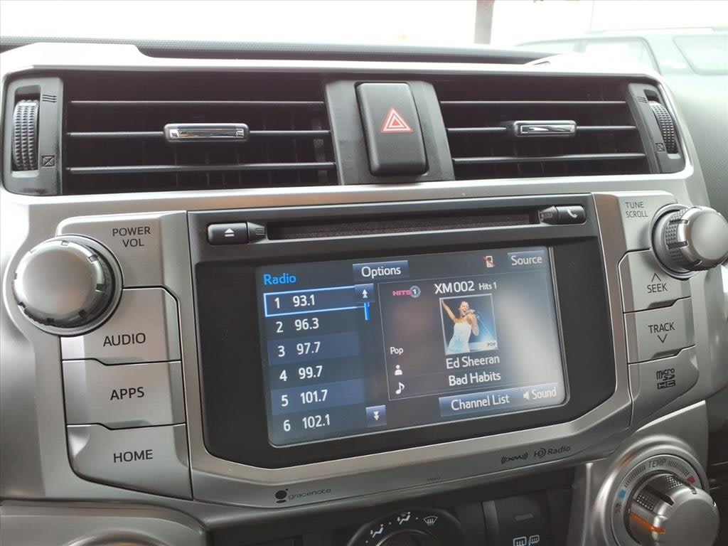 Thumbnail: 2019 Toyota 4Runner - 10