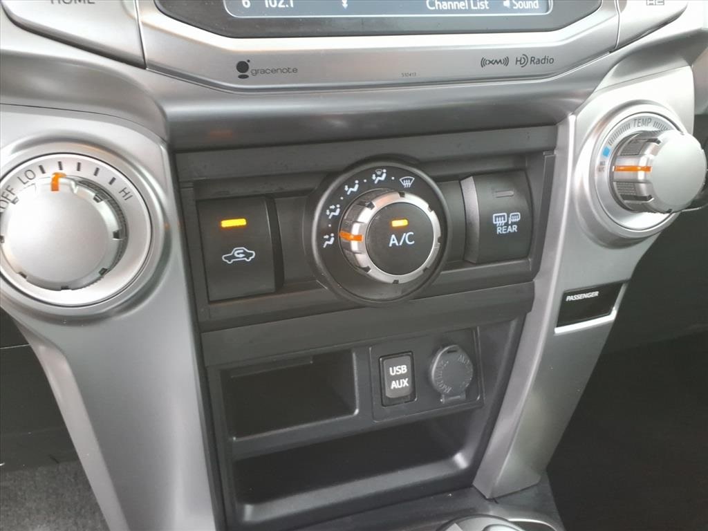 Thumbnail: 2019 Toyota 4Runner - 22