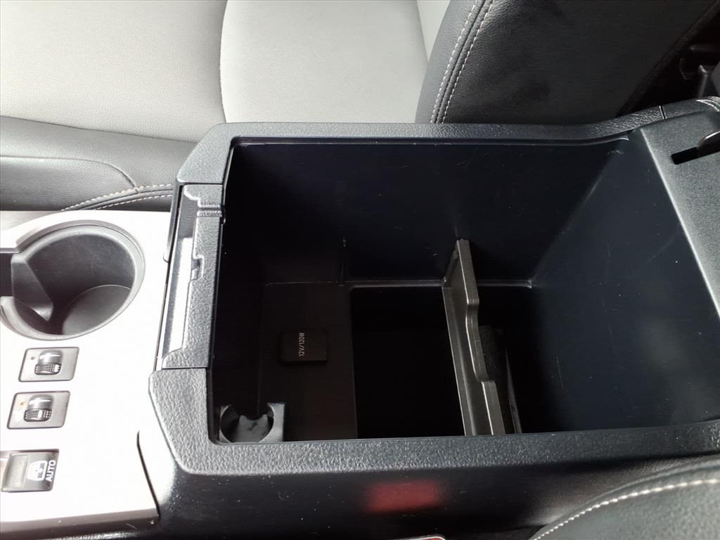 Thumbnail: 2019 Toyota 4Runner - 24