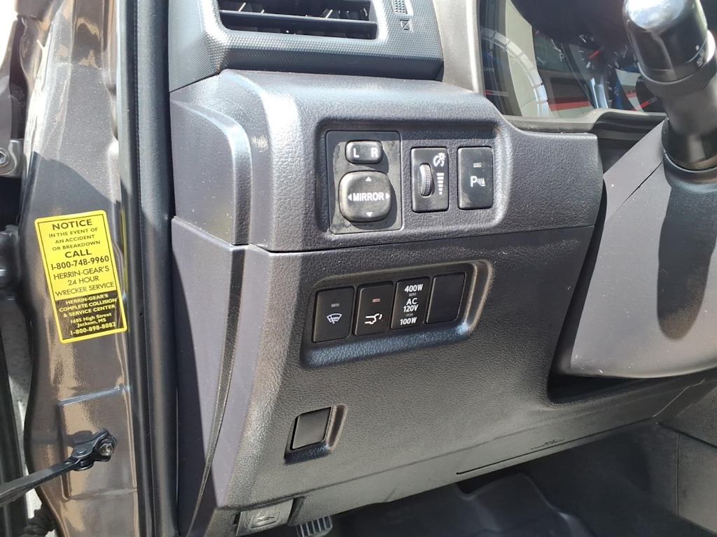 Thumbnail: 2019 Toyota 4Runner - 20