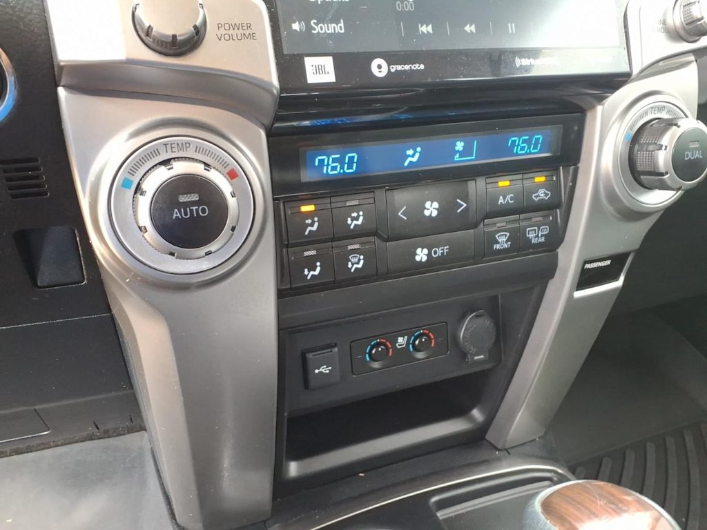 Thumbnail: 2022 Toyota 4Runner - 23