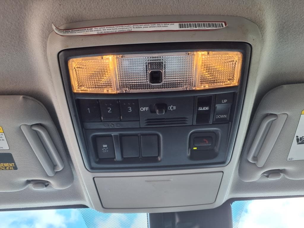 Thumbnail: 2021 Toyota 4Runner - 25