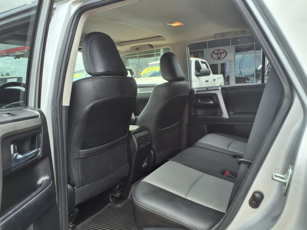 Thumbnail: 2021 Toyota 4Runner - 28