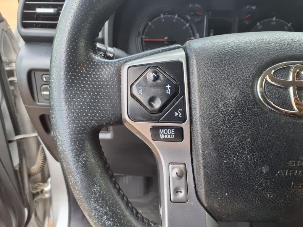 Thumbnail: 2021 Toyota 4Runner - 20