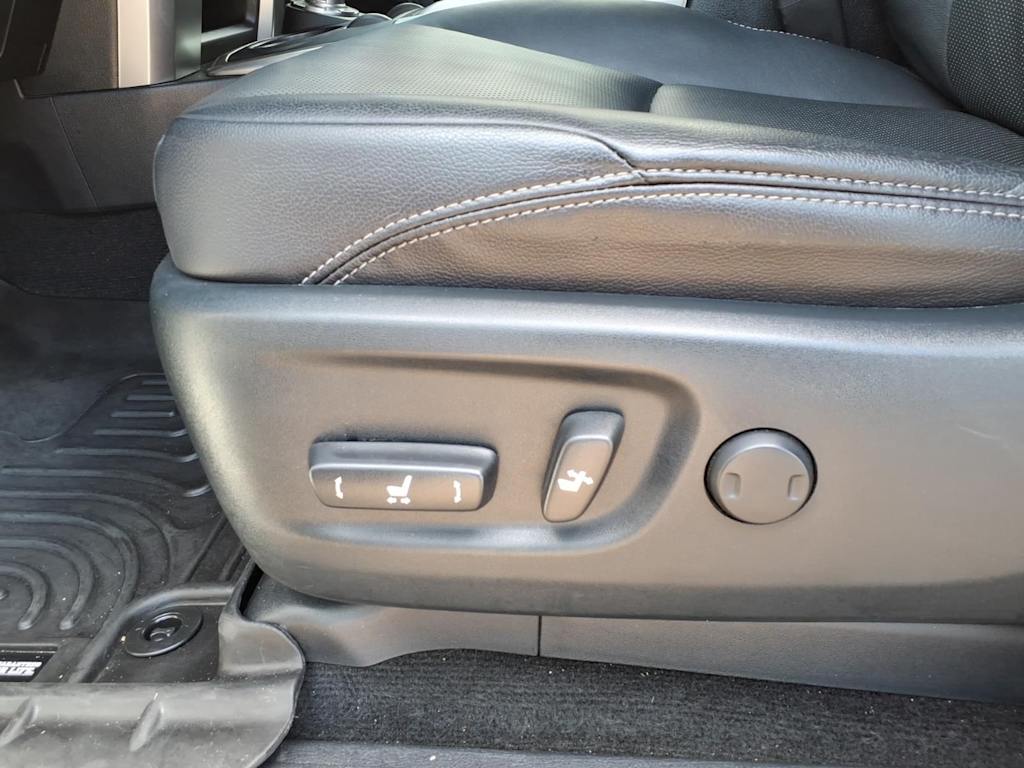 2023 Toyota 4Runner Limited - Photo 18