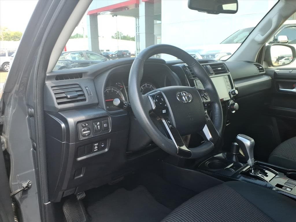 Thumbnail: 2024 Toyota 4Runner - 6