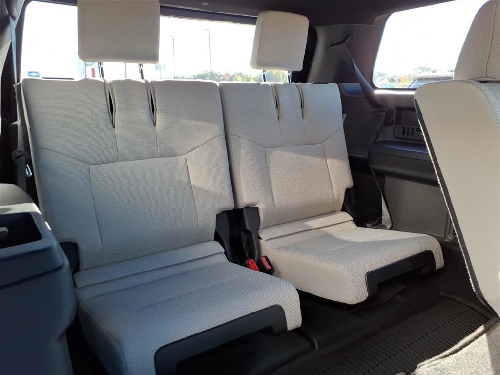 Thumbnail: 2025 Toyota 4Runner - 29