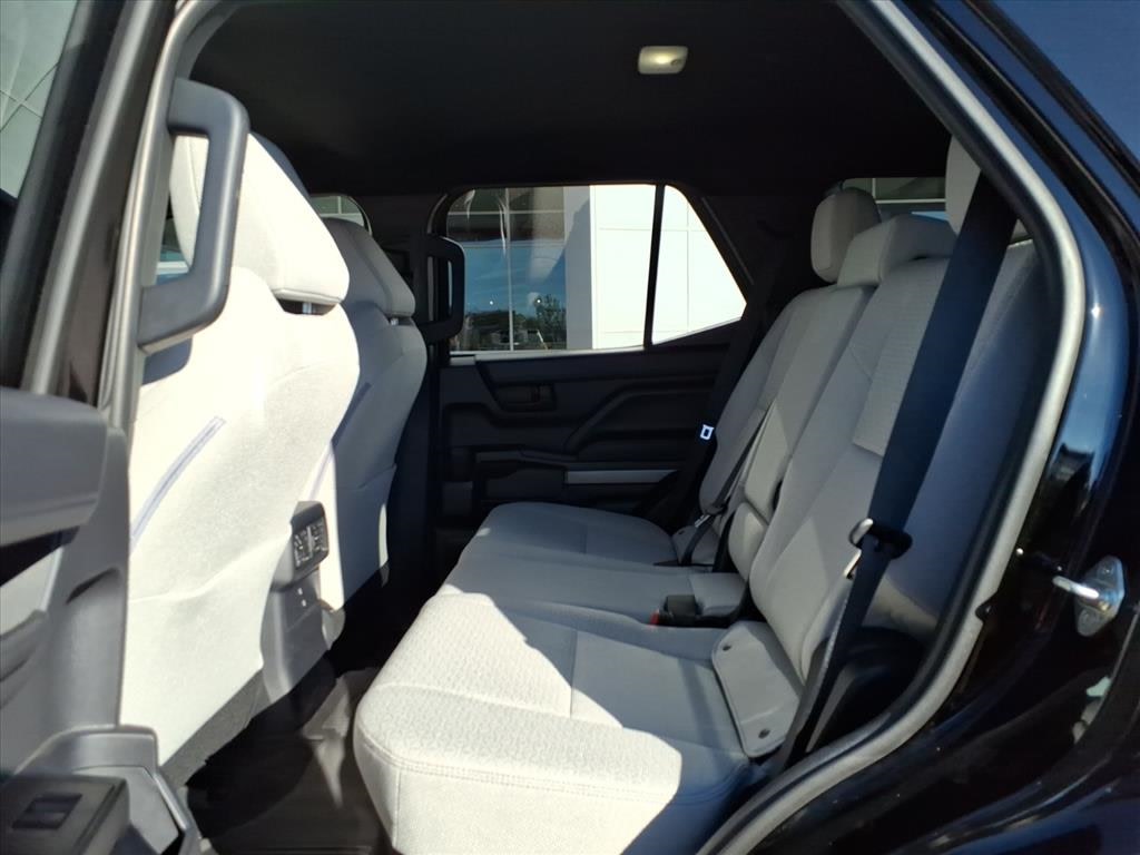 Thumbnail: 2025 Toyota 4Runner - 9