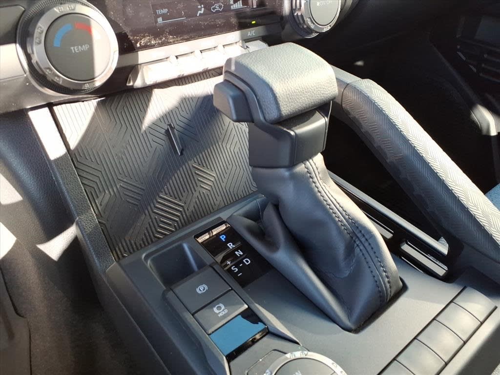 Thumbnail: 2025 Toyota 4Runner - 12