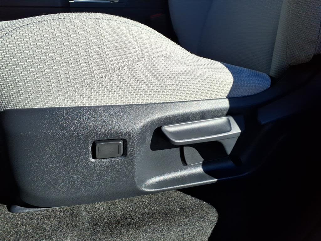 Thumbnail: 2025 Toyota 4Runner - 18