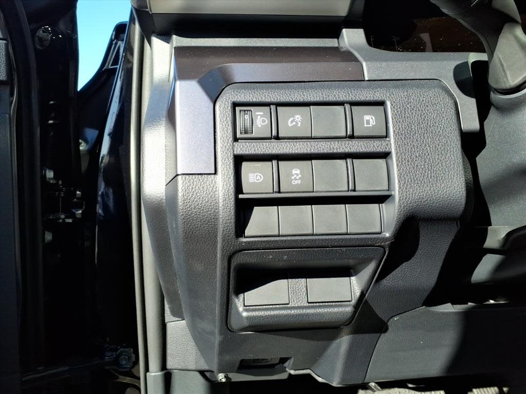 Thumbnail: 2025 Toyota 4Runner - 20