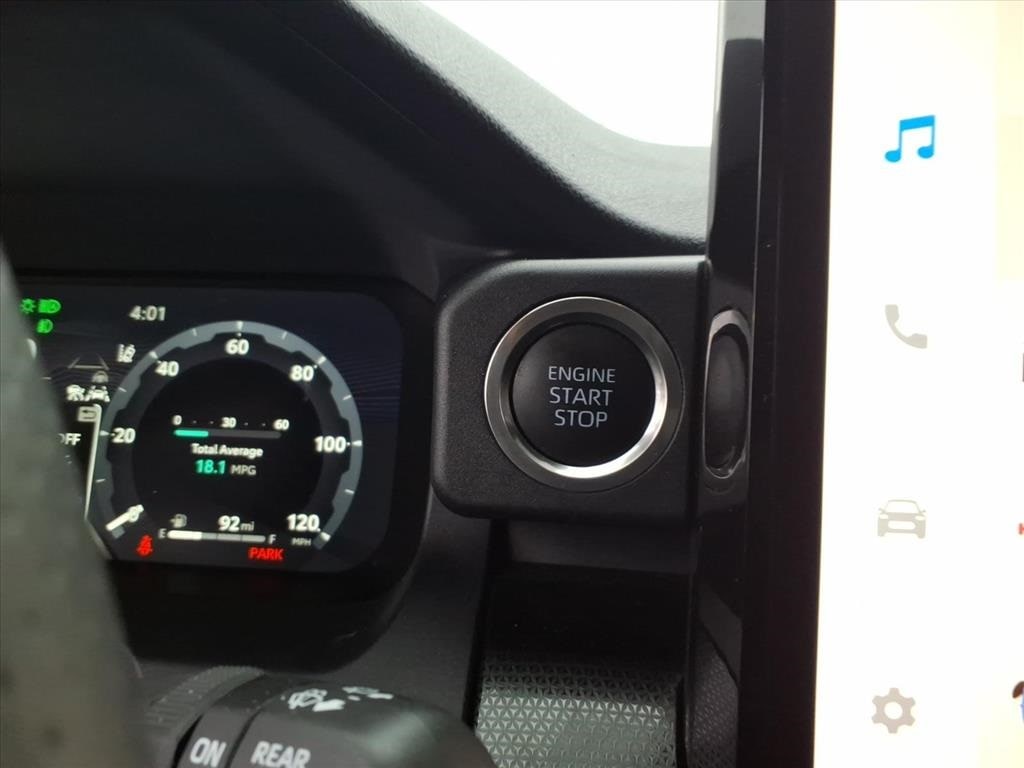 Thumbnail: 2025 Toyota 4Runner - 24