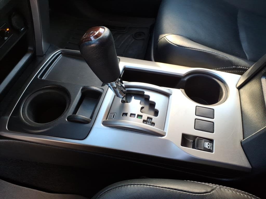 Thumbnail: 2017 Toyota 4Runner - 11