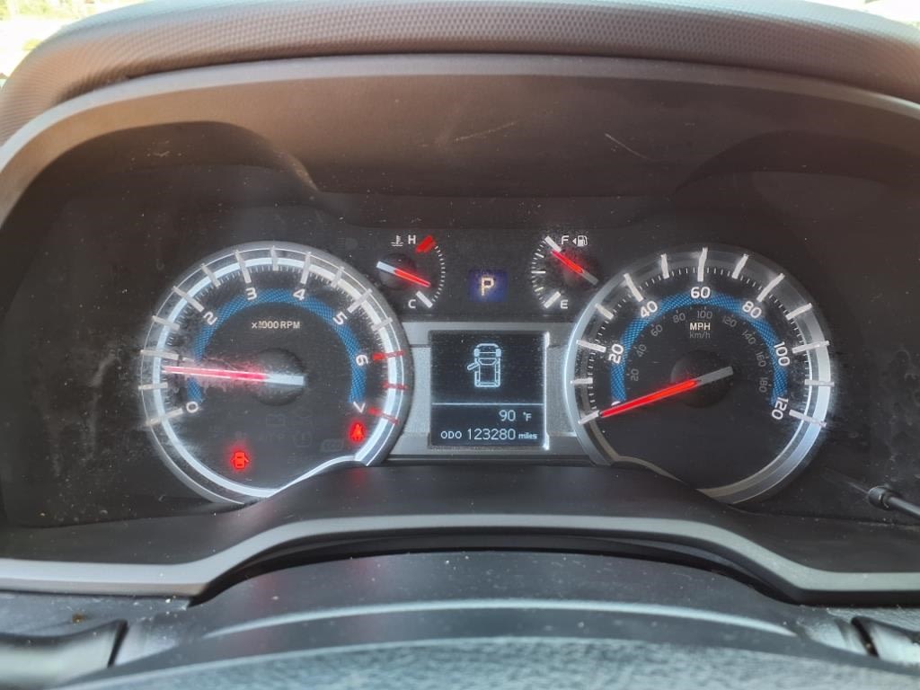 Thumbnail: 2019 Toyota 4Runner - 12