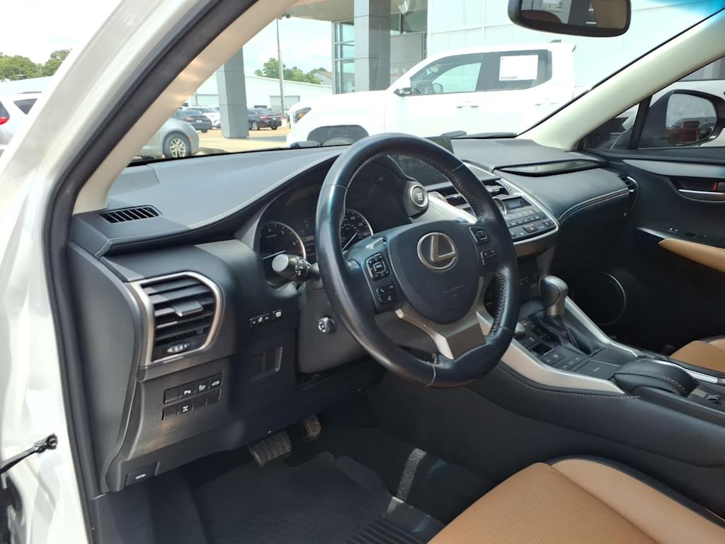 Thumbnail: 2016 Lexus NX - 6