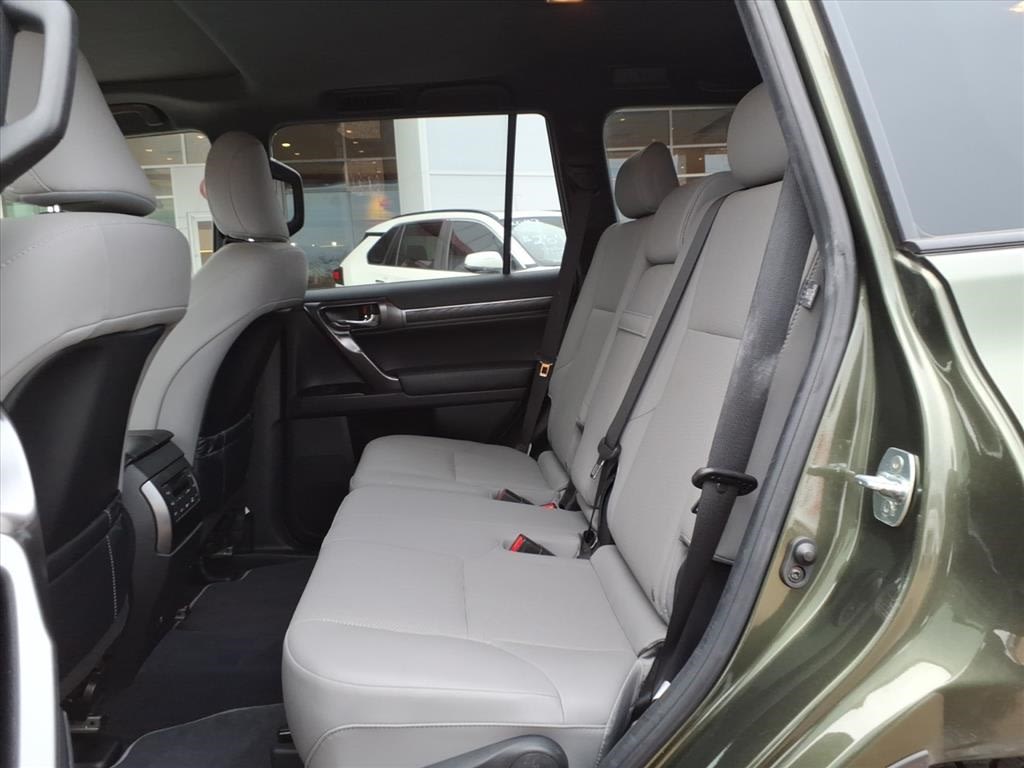 Thumbnail: 2023 Lexus GX - 29