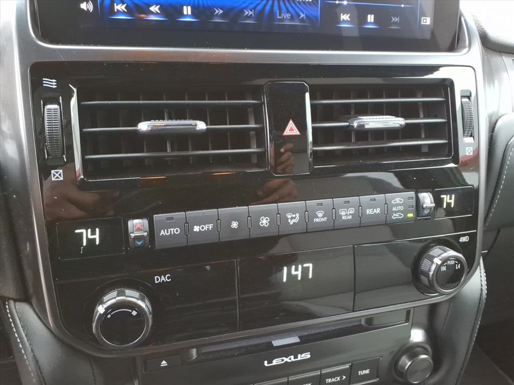 Thumbnail: 2023 Lexus GX - 24