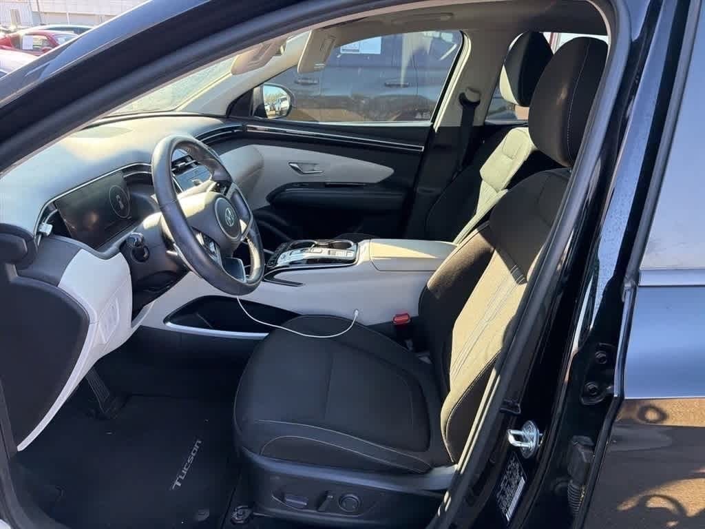 Thumbnail: 2022 Hyundai Tucson - 4