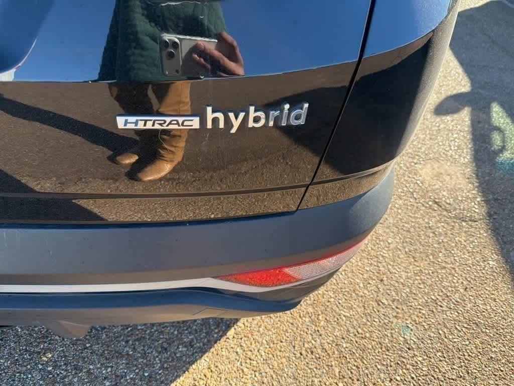 Thumbnail: 2022 Hyundai Tucson - 3