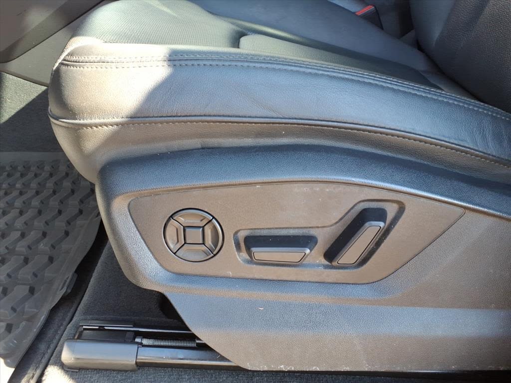 Thumbnail: 2023 Audi Q7 - 19