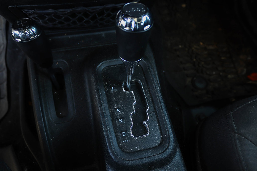 Thumbnail: 2016 Jeep Wrangler - 5