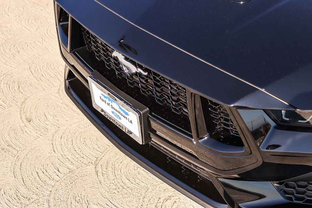Thumbnail: 2026 Ford Mustang - 6