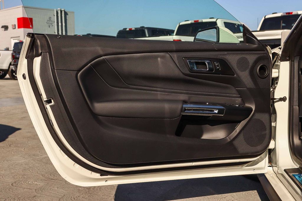 Thumbnail: 2025 Ford Mustang - 23