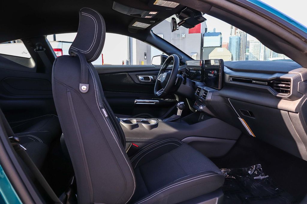 Thumbnail: 2026 Ford Mustang - 10