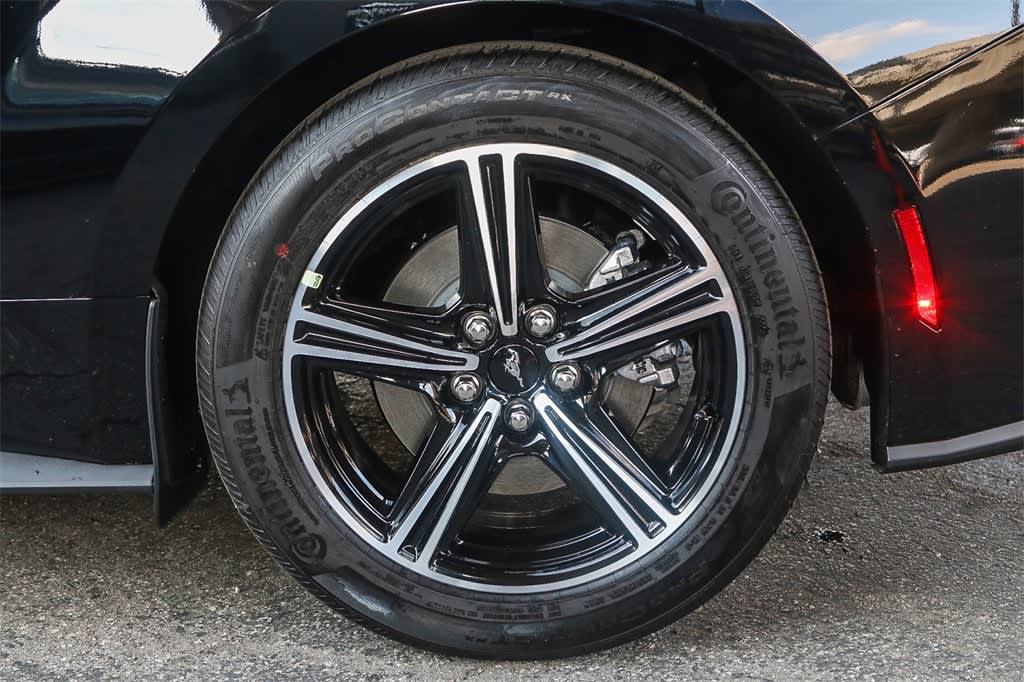 Thumbnail: 2025 Ford Mustang - 6