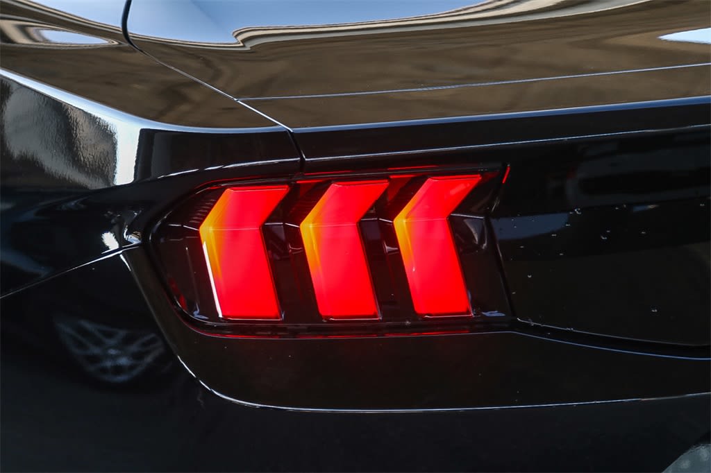 Thumbnail: 2025 Ford Mustang - 12