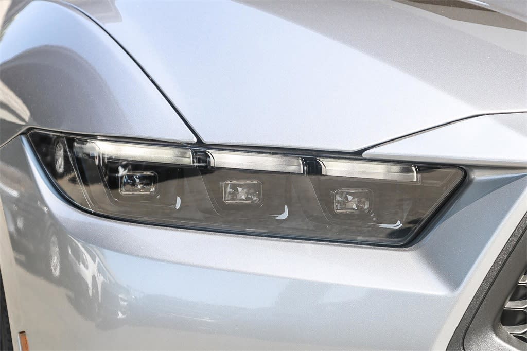 Thumbnail: 2025 Ford Mustang - 16