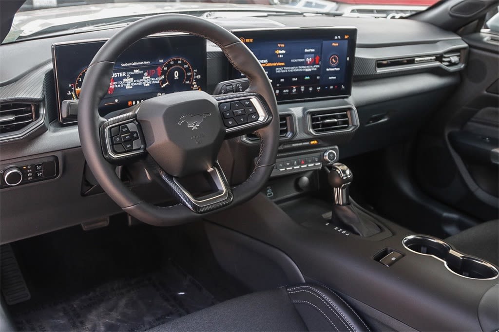 Thumbnail: 2025 Ford Mustang - 2