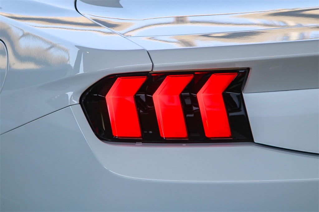 Thumbnail: 2025 Ford Mustang - 12