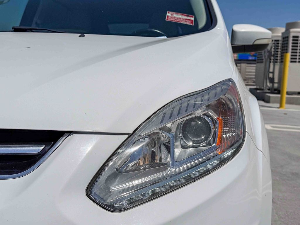 Thumbnail: 2017 Ford C-Max - 18