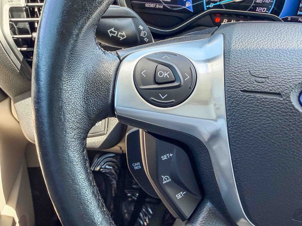 Thumbnail: 2017 Ford C-Max - 23