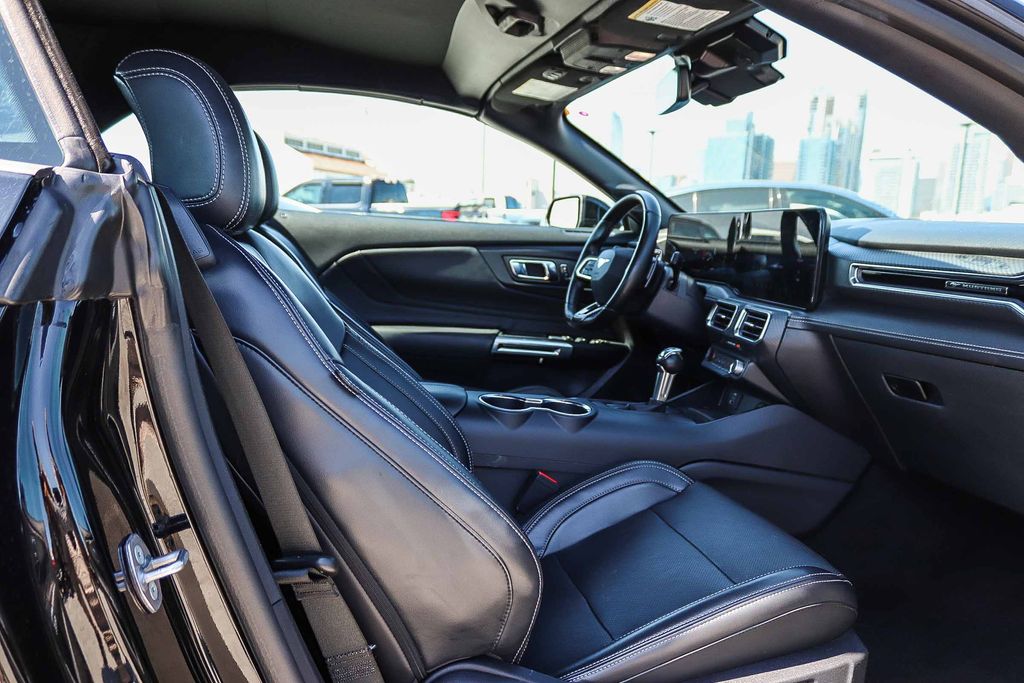 Thumbnail: 2024 Ford Mustang - 10