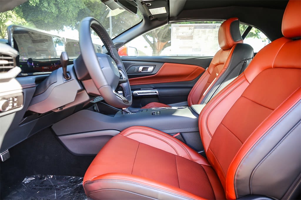 Thumbnail: 2025 Ford Mustang - 8