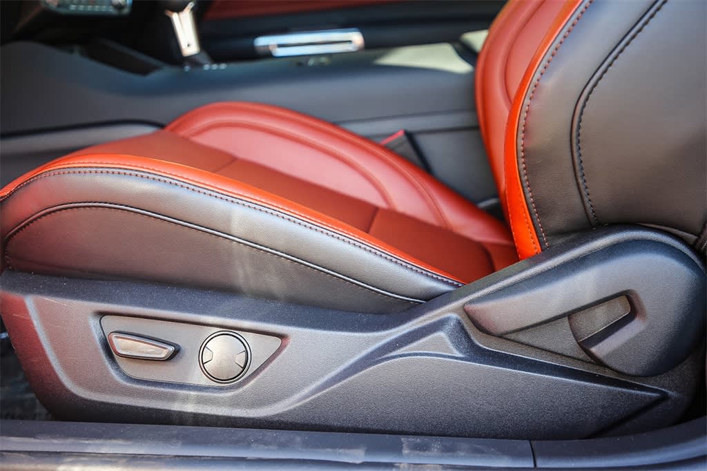 Thumbnail: 2025 Ford Mustang - 20